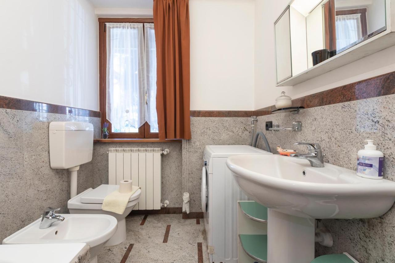 Отель Casa Stella Malpensa Кассано-Маньяго Экстерьер фото